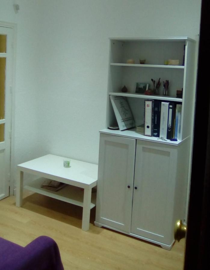 Apartamento En Legazpi De 3 Dormitorios Pequenos Madrid Exteriér fotografie